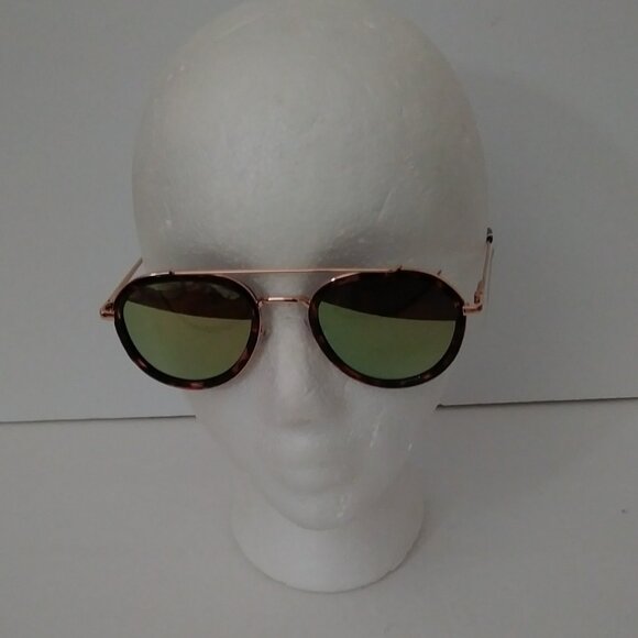 Vince Camuto Tortoise Round Sunglasses main image 8
